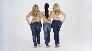 tre donne di spalle con diverse tipologie di fisico